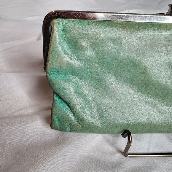 Hobo International Vintage Lauren Double Kiss Lock Clutch /Wallet - Picture 3 of 16